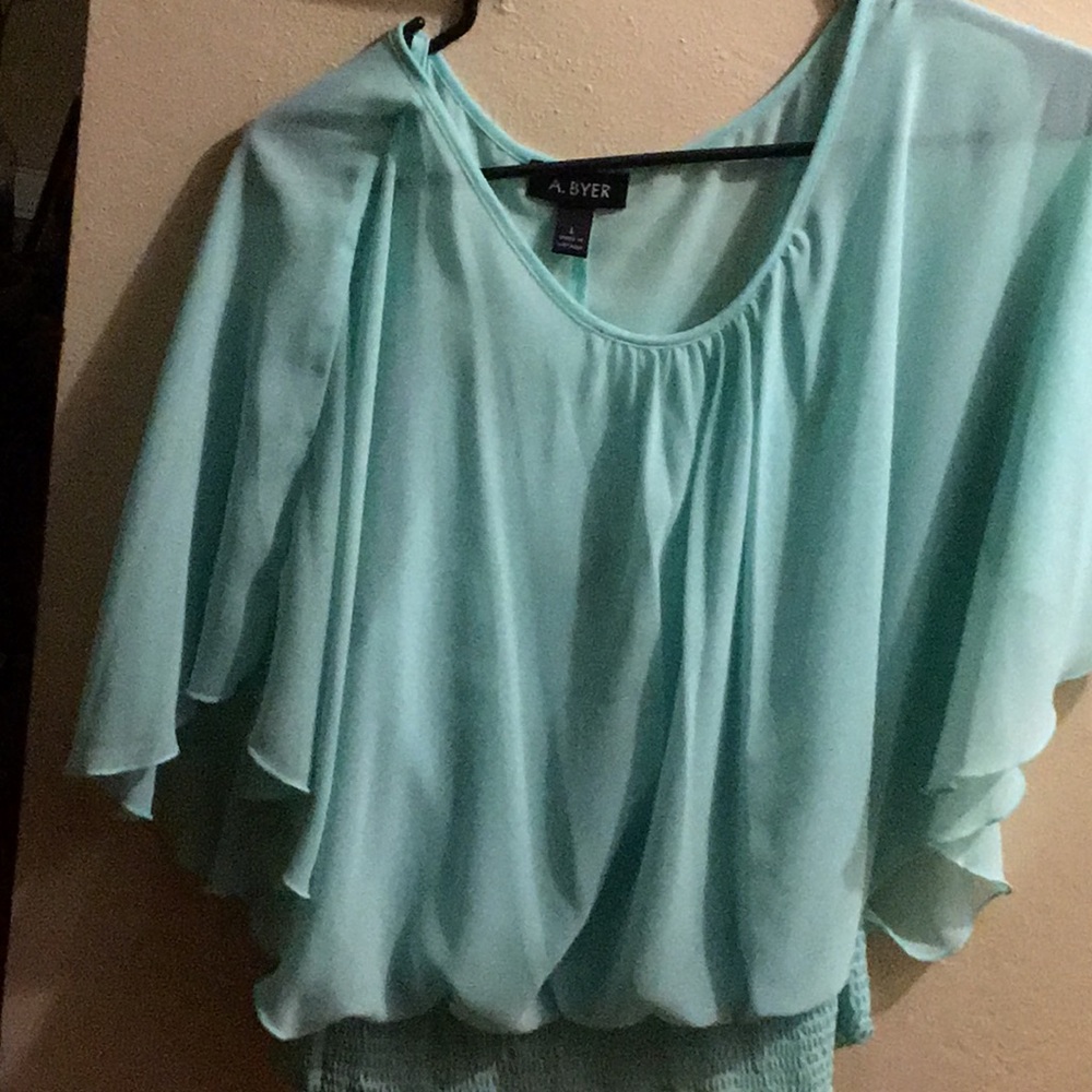 Women’s top.